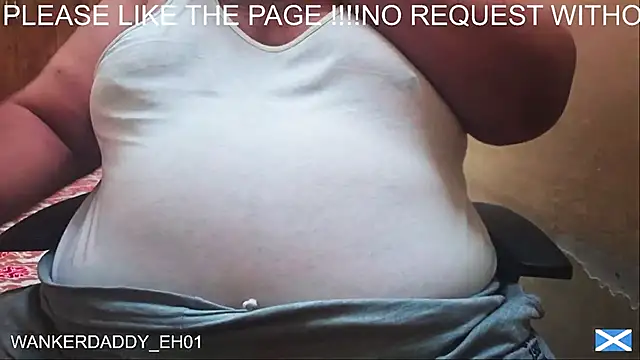 Snapshot of WANKERDADDY_EH01 chatting on February 24, 2025, 11:10 am WANKERDADDY EH01 online show from February 24, 2025, 11:10 am