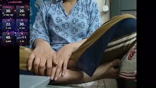 Reika 01 online show from April 1, 2026, 1:30 am