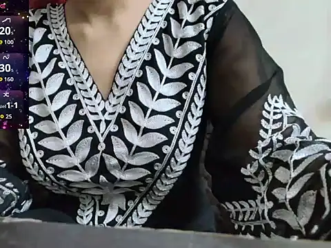 Reika 01 online show from March 16, 2026, 1:57 am