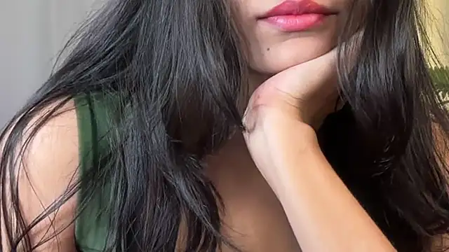 Snapshot of sexy_m23 chatting on December 5, 2025, 2:26 pm sexy m23 online show from December 5, 2025, 2:26 pm