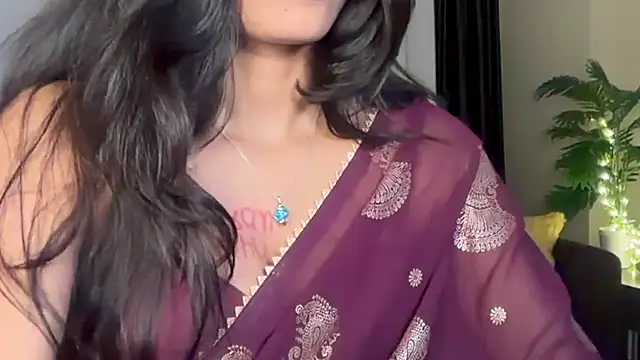 sexy m23 online show from September 19, 2025, 4:44 pm