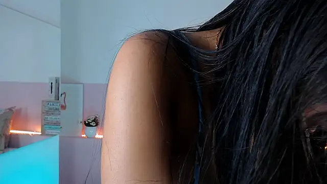 violeta leon online show from February 19, 2025, 4:34 am