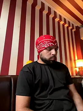 Snapshot of Gasc_1992 chatting on November 13, 2025, 8:46 pm Gasc 1992 online show from November 13, 2025, 8:46 pm