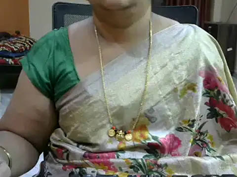 Snapshot of Naughty_Nityaa chatting on February 22, 2025, 12:40 pm Naughty Nityaa online show from February 22, 2025, 12:40 pm