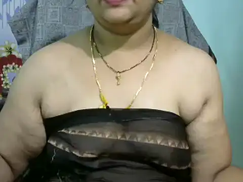 Snapshot of Naughty_Nityaa chatting on March 14, 2025, 7:34 pm Naughty Nityaa online show from March 14, 2025, 7:34 pm