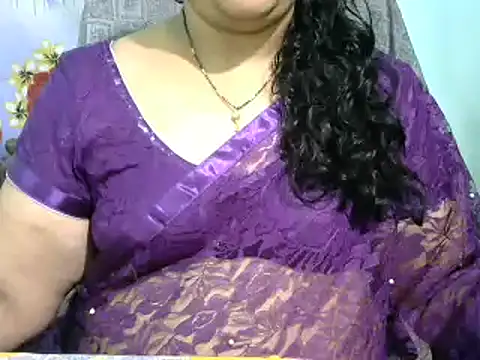 Snapshot of Naughty_Nityaa chatting on March 18, 2025, 6:39 pm Naughty Nityaa online show from March 18, 2025, 6:39 pm