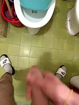 Snapshot of Miky_21 chatting on September 15, 2025, 6:03 am Miky 21 online show from September 15, 2025, 6:03 am