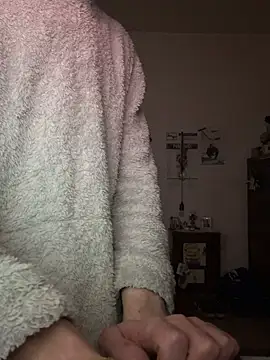 Snapshot of Miky_21 chatting on February 28, 2025, 2:53 am Miky 21 online show from February 28, 2025, 2:53 am