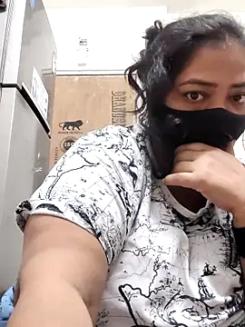 zeepe19 online show from October 21, 2025, 2:55 am