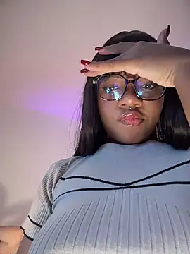 tiana nave online show from March 2, 2026, 1:39 am