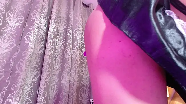 giselle ocampo online show from March 15, 2025, 1:29 pm