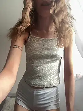 HellPeach online show from March 16, 2025, 1:27 pm