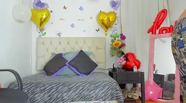  Melany1 online show from February 19, 2025, 8:20 pm