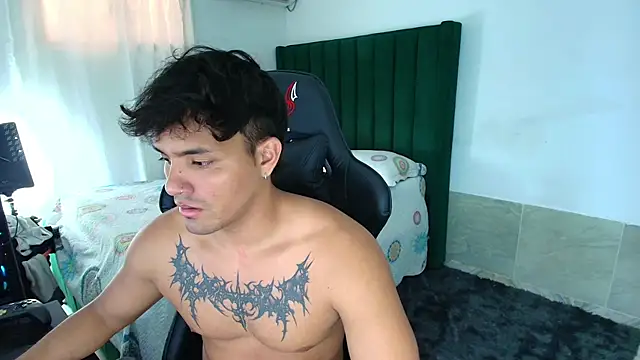 man dur07 online show from March 26, 2026, 9:46 pm