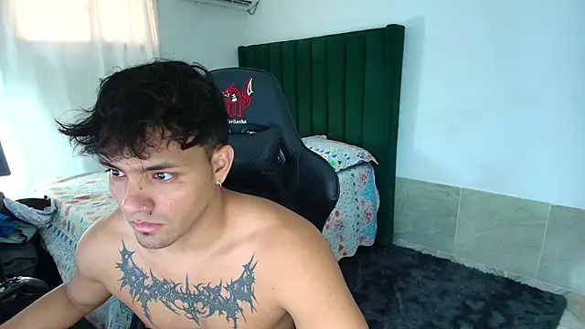 man dur07 online show from April 7, 2026, 7:48 pm