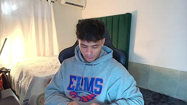 man dur07 online show from November 27, 2025, 7:58 pm