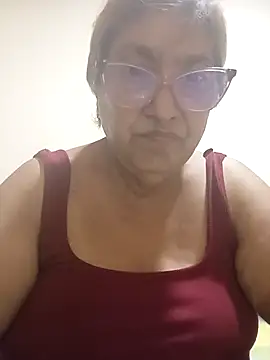 Snapshot of florecita69 chatting on May 5, 2026, 1:52 am florecita69 online show from May 5, 2026, 1:52 am