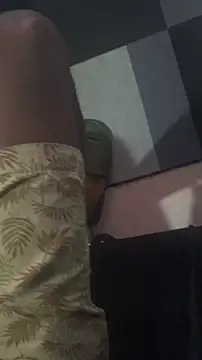 Snapshot of BIGBLACKCOOCK24- chatting on November 19, 2025, 5:40 am BIGBLACKCOOCK24- online show from November 19, 2025, 5:40 am