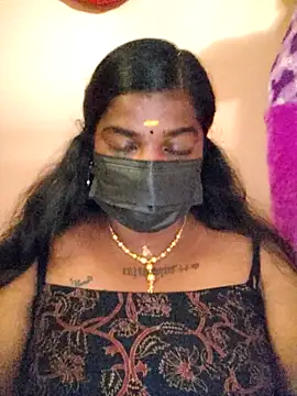 sulekha-mallu online show from October 5, 2025, 2:02 am