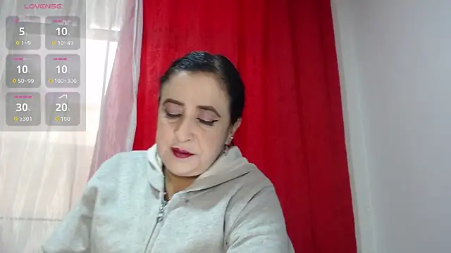 Snapshot of anita_s3x chatting on November 4, 2025, 11:25 am anita s3x online show from November 4, 2025, 11:25 am