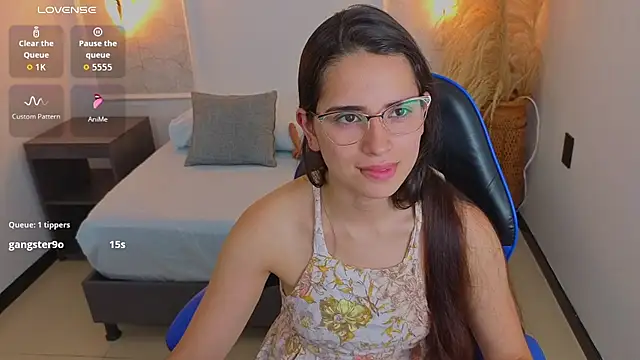 Snapshot of angelica_dymond chatting on June 6, 2026, 12:43 pm angelica dymond online show from June 6, 2026, 12:43 pm