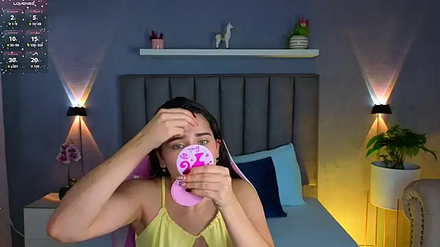 angelica dymond online show from October 22, 2025, 12:26 pm