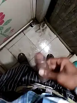 Snapshot of Antor1234 chatting on December 1, 2024, 5:40 pm Antor1234 online show from December 1, 2024, 5:40 pm