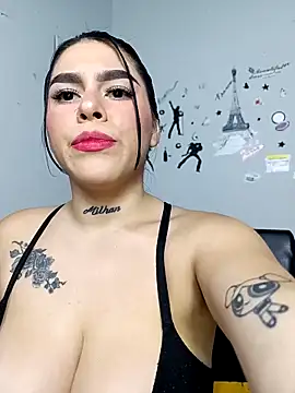 BigTits Kitty online show from October 20, 2025, 6:15 am