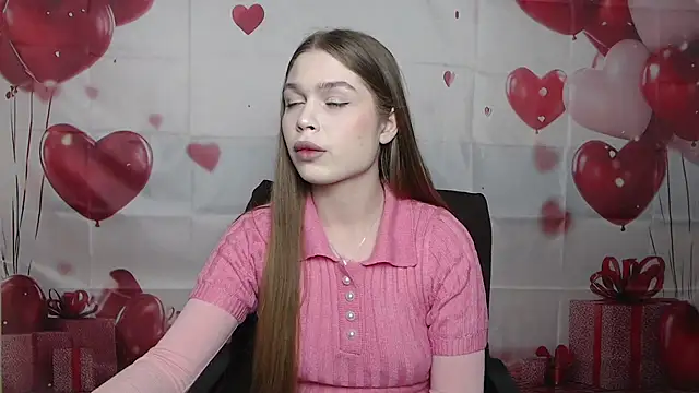 Snapshot of LaraPika chatting on February 23, 2026, 6:19 pm LaraPika online show from February 23, 2026, 6:19 pm