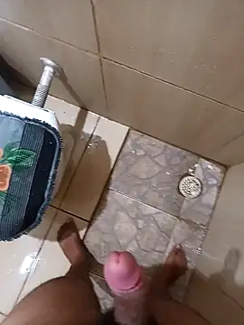 Snapshot of 1995eduardo chatting on March 11, 2025, 9:26 pm 1995eduardo online show from March 11, 2025, 9:26 pm