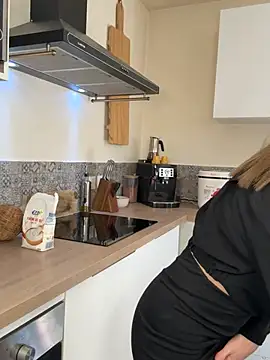 lola tentatiion online show from March 9, 2026, 9:35 am