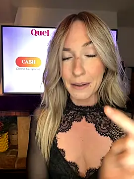 lola tentatiion online show from November 15, 2025, 8:02 pm