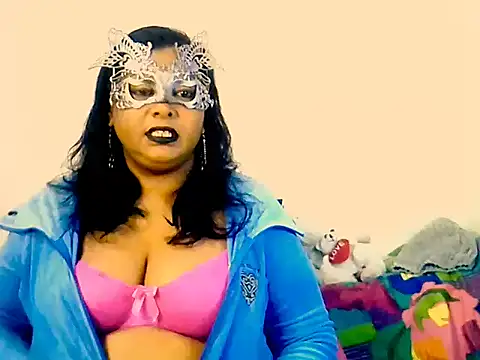 Snapshot of Mysterylady143 chatting on November 6, 2025, 6:45 pm Mysterylady143 online show from November 6, 2025, 6:45 pm