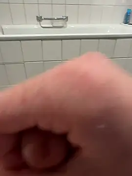 lxrxdxn online show from March 8, 2026, 7:39 pm