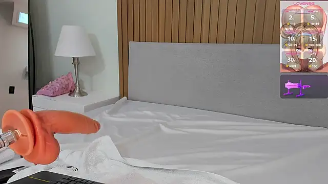 dazhia lee online show from October 29, 2025, 8:08 pm