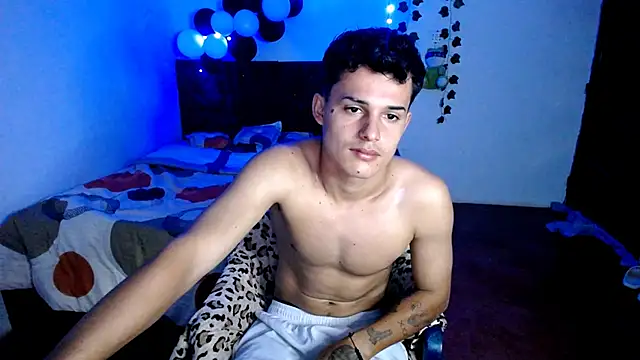 freddy romas online show from November 1, 2025, 4:01 pm