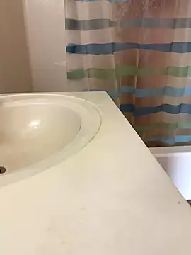 Snapshot of Mingtian4117 chatting on December 15, 2025, 2:01 pm Mingtian4117 online show from December 15, 2025, 2:01 pm