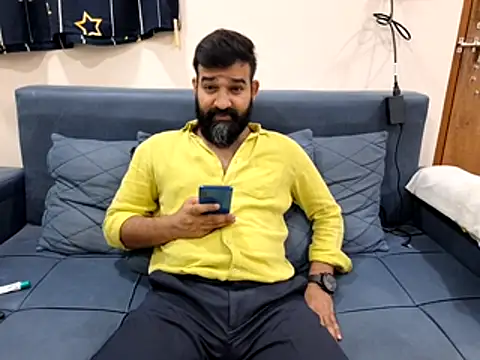 Fun Guuy online show from November 15, 2025, 11:47 am