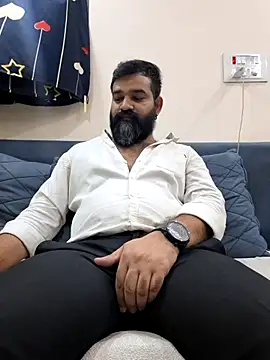 Fun Guuy online show from April 18, 2026, 3:53 am