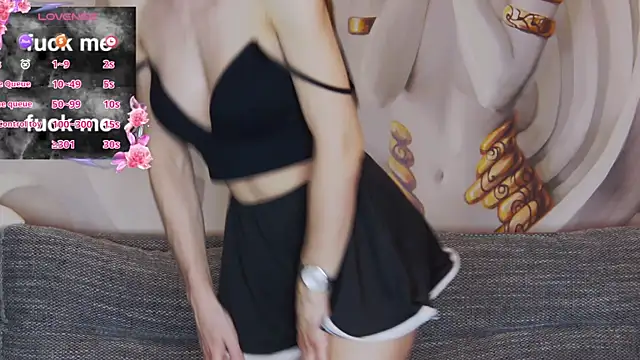 hailey peach online show from April 4, 2026, 5:25 am