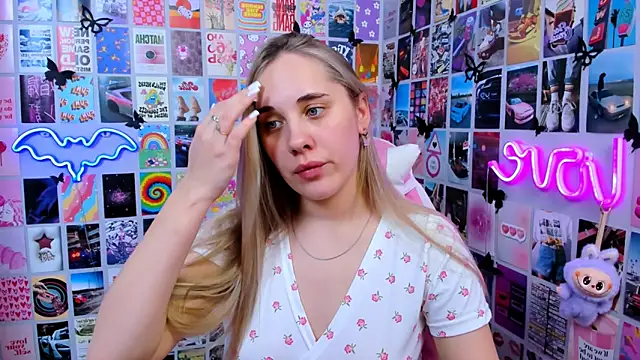 MiaMilas online show from January 13, 2026, 3:05 pm