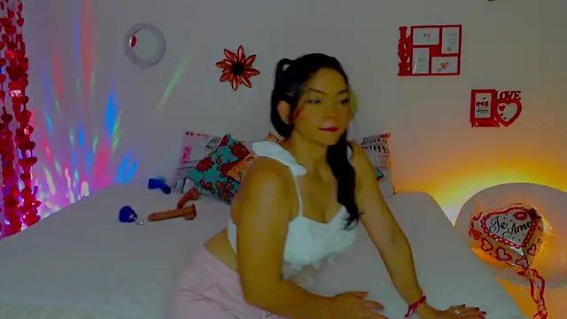 amii777 online show from March 3, 2025, 6:09 am