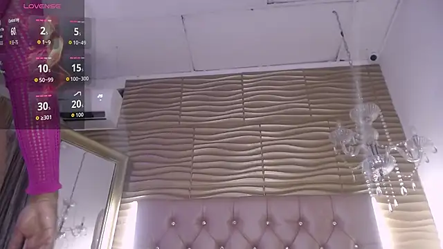 Snapshot of JadeSoleile chatting on November 15, 2025, 11:58 am JadeSoleile online show from November 15, 2025, 11:58 am