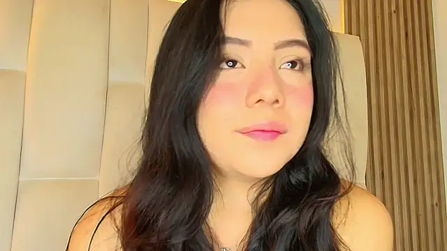 Snapshot of Emily_Trujillo chatting on May 24, 2026, 10:04 am Emily Trujillo online show from May 24, 2026, 10:04 am