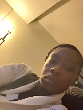 Snapshot of spicysugar74 chatting on February 18, 2025, 3:21 am spicysugar74 online show from February 18, 2025, 3:21 am