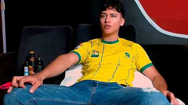 LiamEvans 0 online show from March 7, 2025, 4:00 pm