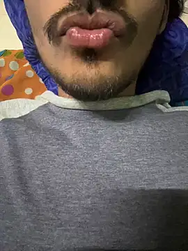 Snapshot of Privateseducer chatting on February 25, 2025, 9:37 pm Privateseducer online show from February 25, 2025, 9:37 pm