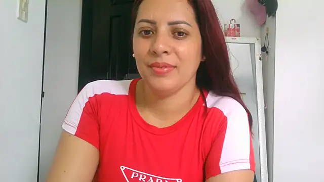 Anne kis online show from October 3, 2025, 6:09 pm