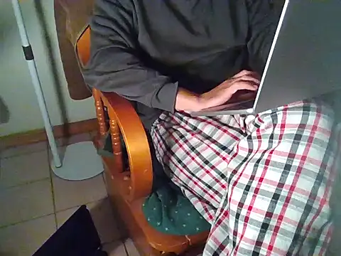 Ginessy online show from February 23, 2026, 8:37 am