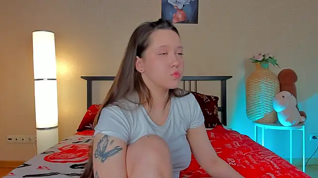 Mira Karter online show from May 21, 2026, 4:10 am